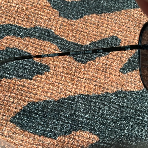 Quay High Key Mini - Picture 3 of 4